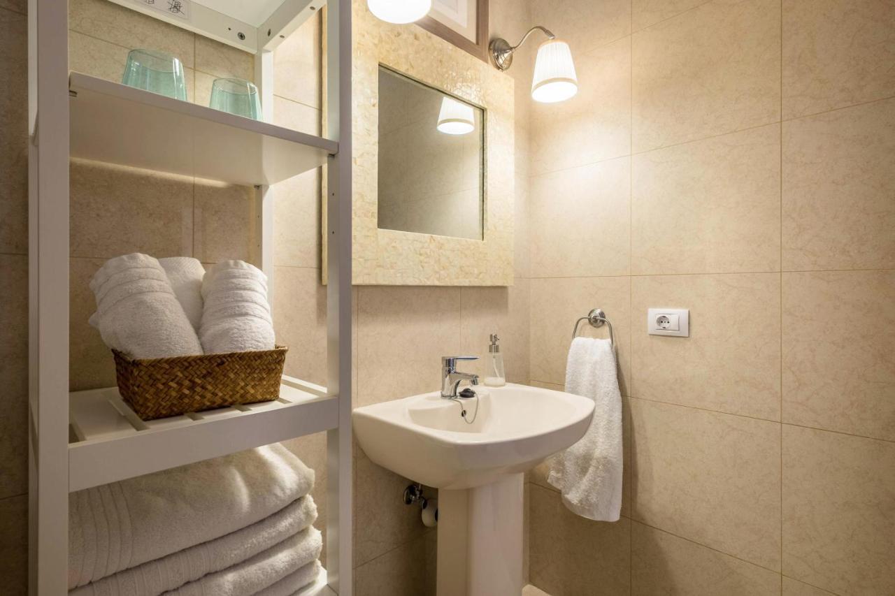 Apartamento Marina Arona  Zewnętrze zdjęcie